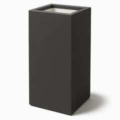 Collection image for: Hoge polyester plantenbakken