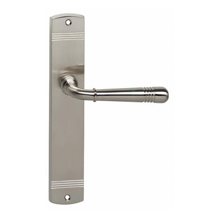 Poignée de porte Intersteel Helena sur bouclier aveugle nickel mat