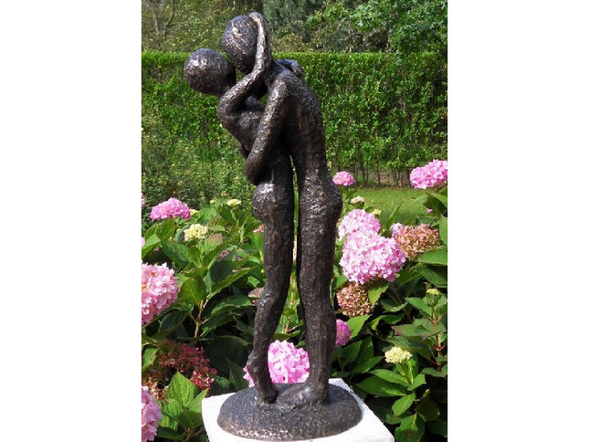 Bronzen beeld Modern liefdespaar 48x19x20cm