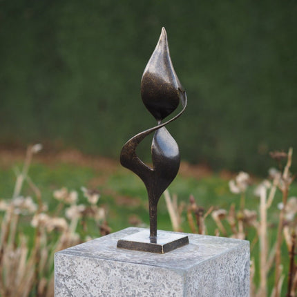 Bronzen beeld Moderne sculptuur 38x13x13cm - Doika - Bronzen beeld - Doika - 5410807029336 - AN2933BR-BI