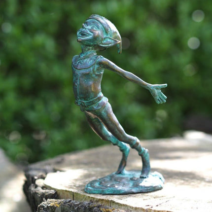 Bronzen beeld Pixie armen achteruit 20x11x7cm - Doika - Bronzen beeld - Doika - 5410807014066 - BS1406V