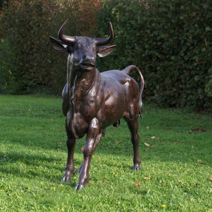 Bronzen beeld Stier 160x65x190cm 115kg - Doika - Bronzen beeld - Doika - 5410807610640 - PB61064